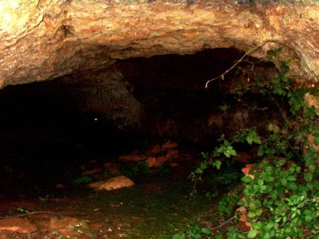 Cueva de los Zapatos