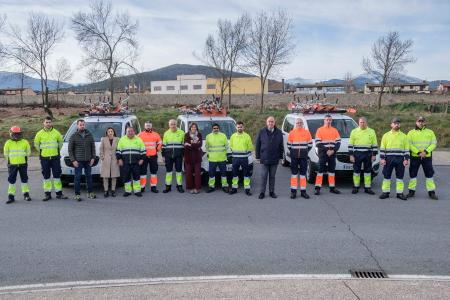 Imagen Miguel Ángel de Vicente da la bienvenida a doce nuevos efectivos de las brigadas forestales de la Diputación